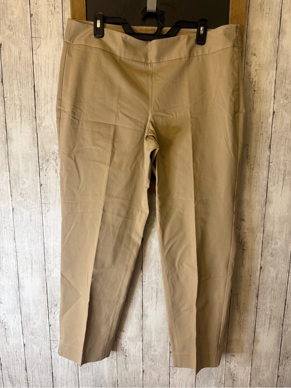 NWT Talbots signature slimming size 14 pull on khaki pants slacks